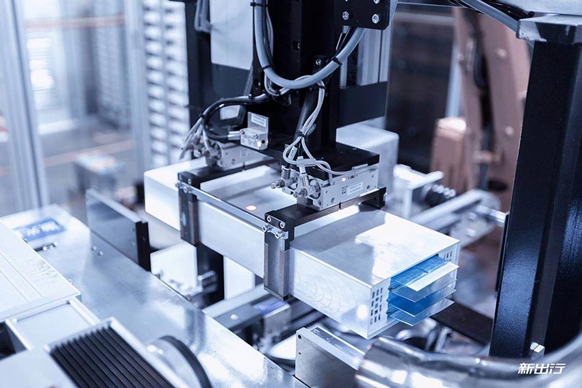 新能源汽車(chē)產(chǎn)業(yè)崛起，磁選設備電池材料除鐵助力電池行業(yè)發(fā)展